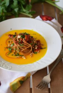 Spaghetti peperoni e zafferano-5