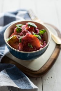 insalate vegan di pomodori, ricette pomodori, idee per la cena, ricette veloci, vegan